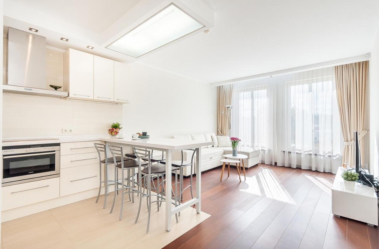 Central Apartment In Gedimino Av By Urban Rent VNO Exterior foto