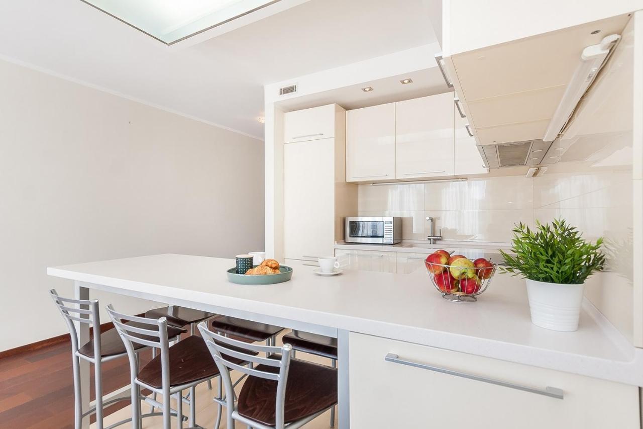 Central Apartment In Gedimino Av By Urban Rent VNO Exterior foto