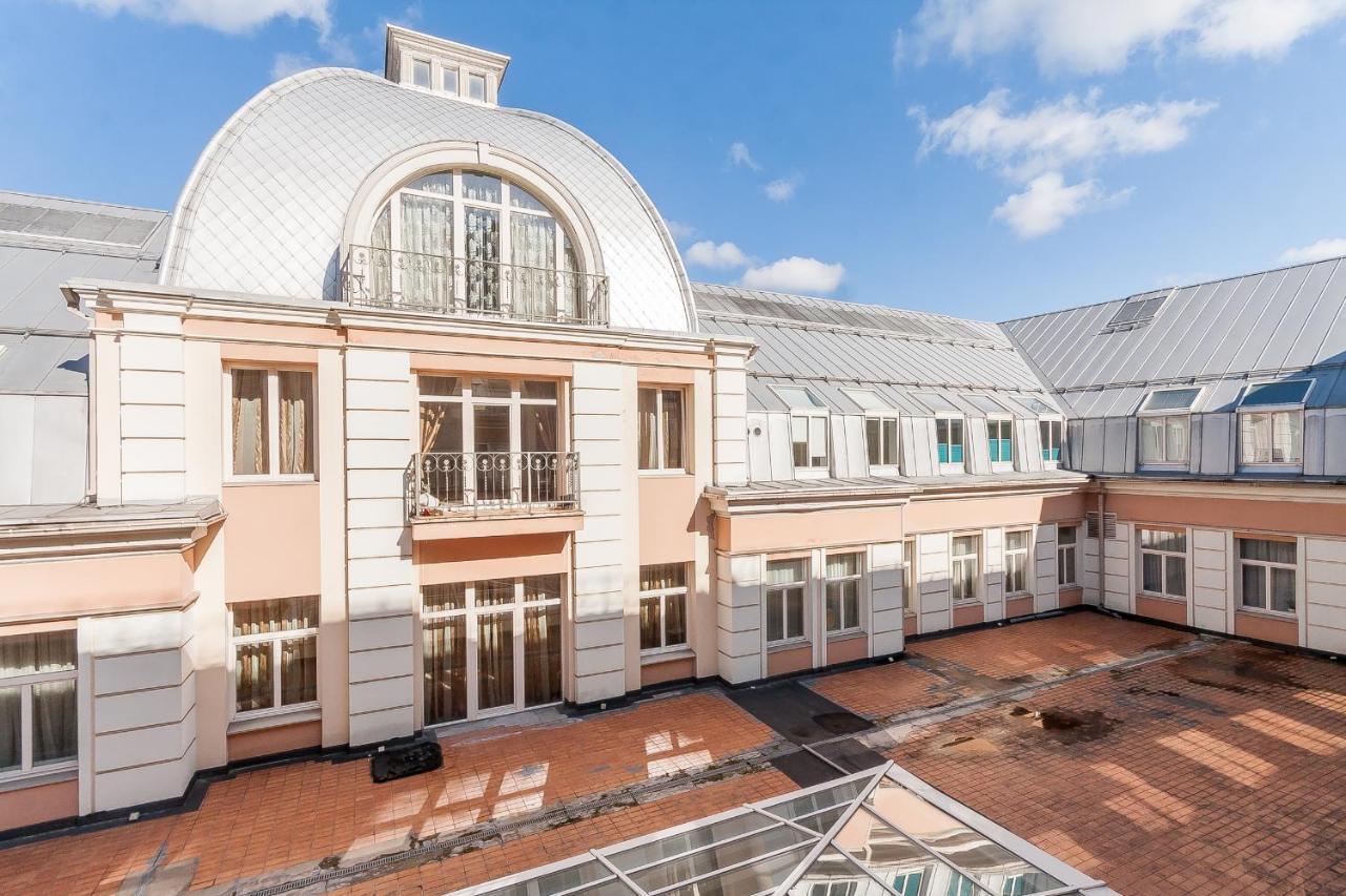 Central Apartment In Gedimino Av By Urban Rent VNO Exterior foto