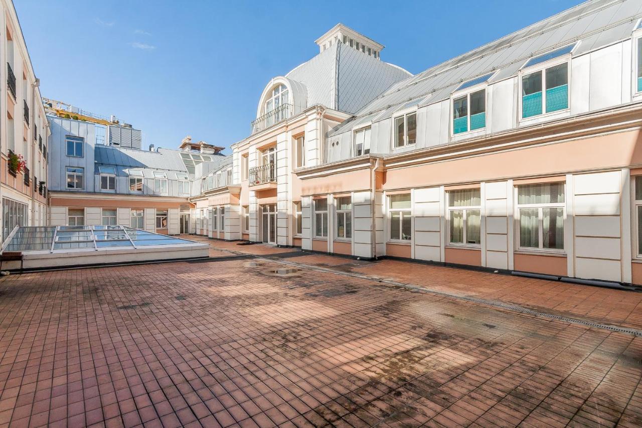 Central Apartment In Gedimino Av By Urban Rent VNO Exterior foto